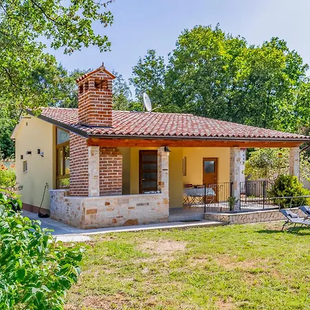 Pepi House * Peroj