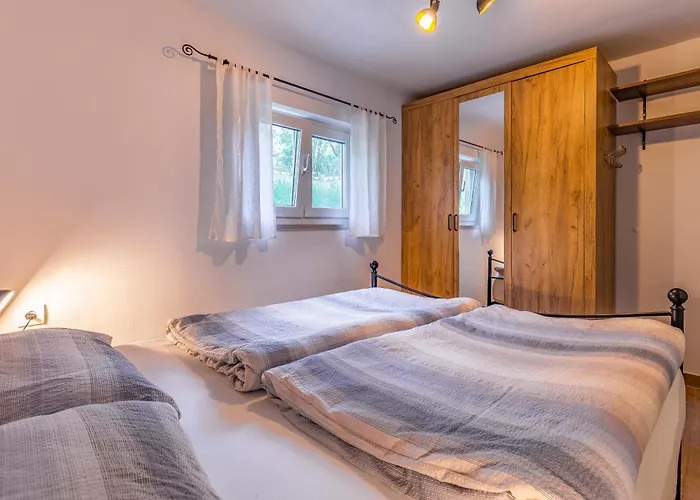 Vakantiehuis Pepi House Peroj